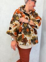 Veste fleurie en laine bouillie – Grande Taille – Image 6