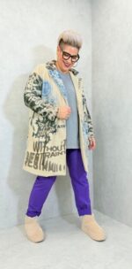 Manteau imprimé “Soul Searching” – Image 2