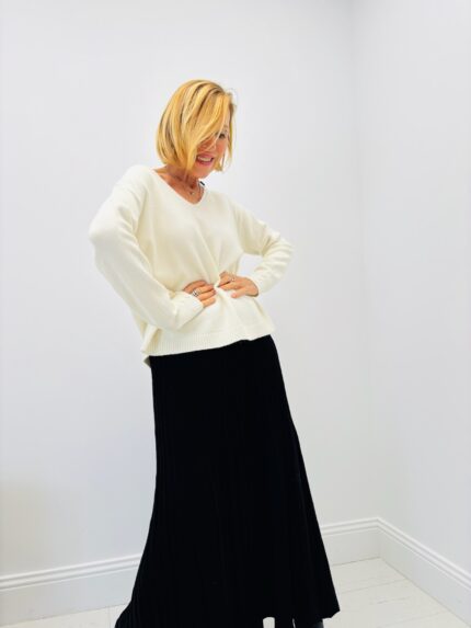 Pull Boutonné dos ou devant – Élégance réversible signée VALENTYNE