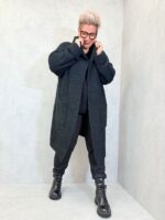 Gilet long à capuche en maille bouclette – Image 6