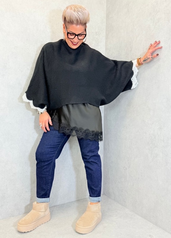 24102025-003 🖤 Pull Poncho Chic à Dentelle – Image 4