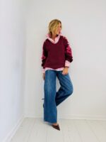 Pull Col V brodé – Image 3