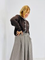 Gilet Doux en viscose & laine – Détail patch "LOVE" – Image 7