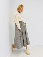 Gilet Doux en viscose & laine – Détail patch "LOVE" – Image 3