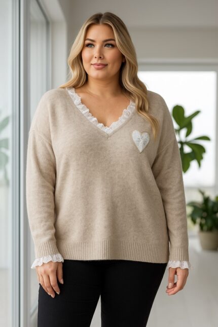 Pull doux dentelle cœur – Collection Grande Taille