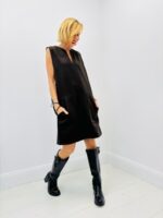 Robe Sans Manches TESS – Élégance moderne et confort signé EMA BLUES – Image 4