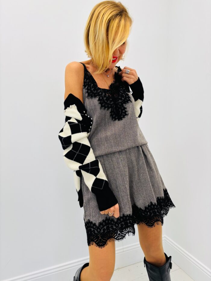 Caraco Esprit Chic avec dentelle – Image 1