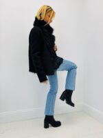 Veste Réversible effet fourrure – modèle par FREDA – Image 9