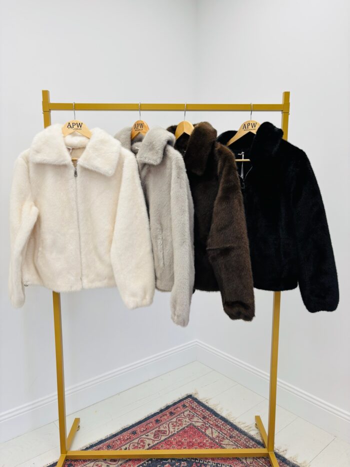 Veste en Fausse Fourrure – Image 2