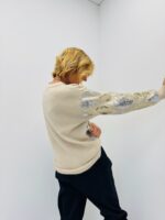 Pull en Maille à Sequins géométriques – Lumière & élégance par LM LULU – Image 3