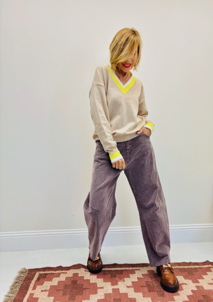 Pantalon en Velours Coupe Barrel – Image 3