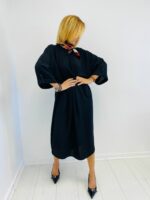 Robe Ample à col Chemise et Encolure en V – Image 8