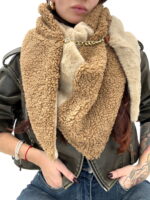 Écharpe Moumoute avec chaîne dorée – Chaleur & style tendance