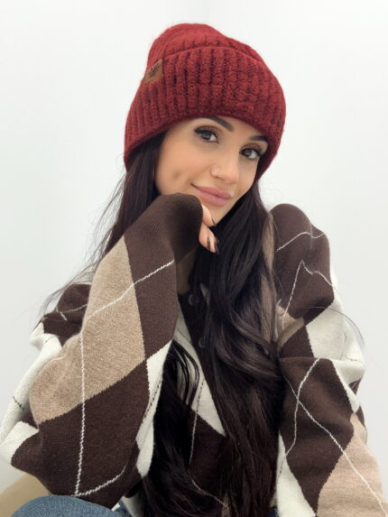 Bonnet Doublé en maille côtelée – Chaleur & confort d’hiver