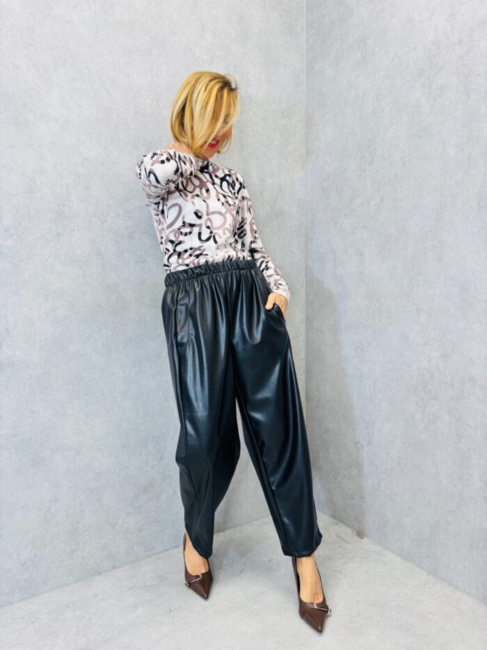 Pull Imprimé Graphique – Modernité & confort fluide – Image 2