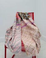 Écharpe “Wild & Free” – imprimé coloré et animal – Image 4