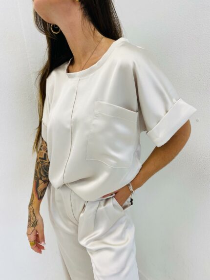 Blouse Satinée à Poche
