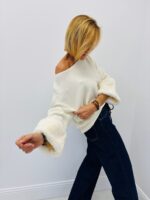 Pull doux en viscose – manches effet fausse fourrure – Marque VALENTYNE – Image 6
