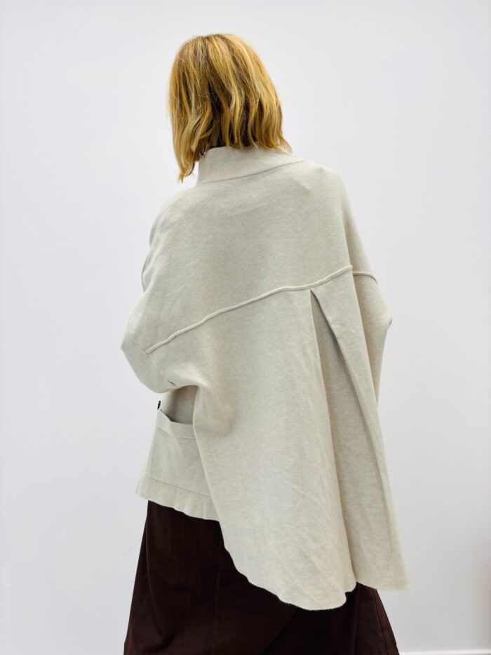 Gilet exclusif VALENTYNE – Maille douce et élégance italienne – Image 3