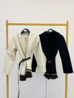 Veste Ceinturée à Franges – Élégance italienne au détail bohème – Image 2