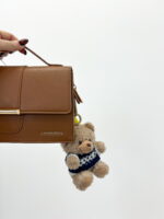 Porte-clés Peluche Ourson – Détail mignon et tendance – Image 3