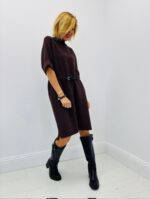 Robe fluide avec ceinture – Élégance minimaliste et confort moderne