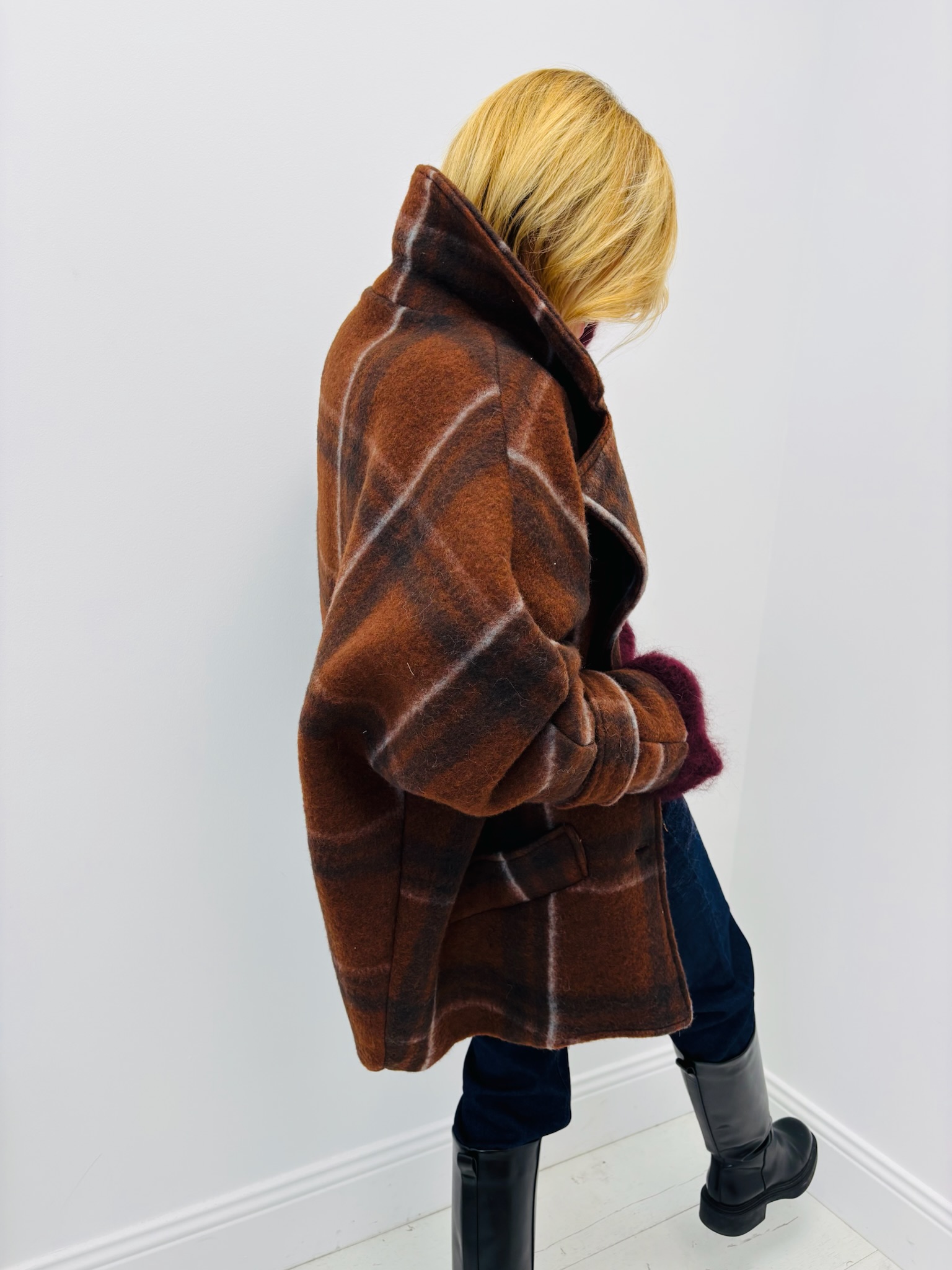 89A2D701-BEE2-4F1D-A6F2-1D49648AEF15 Manteau Laine mélangée à carreaux – Esprit cocoon chic 🇮🇹 – Image 3