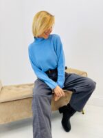 Pull Col Cheminée – Douceur et élégance au quotidien