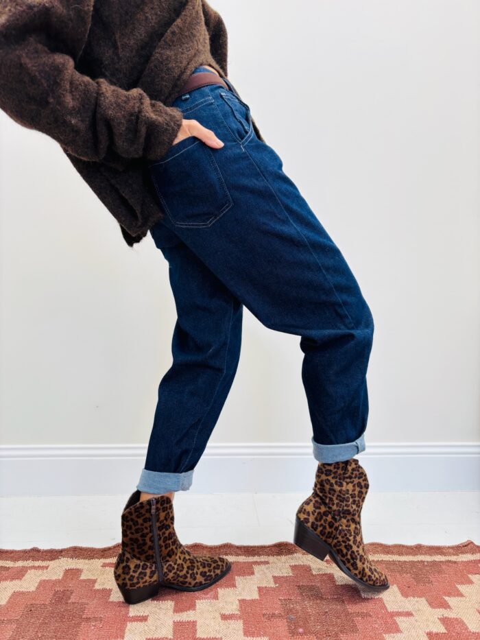 Jean Coupe Barrel avec ceinture – Image 4