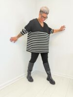 Pull rayé grande taille – Image 3