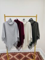 Poncho en Viscose à Franges – Marque VALENTYNE – Image 3