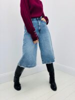 Bermuda en Jean Délavé – Esprit casual chic