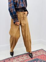 Pantalon Suédine avec ceinture – Toucher doux