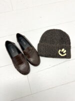 Bonnet en Maille Côtelée avec Smiley Brodé – douceur & bonne humeur – Image 2