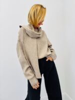 Pull Doux avec écharpe intégrée – Esprit cocoon chic