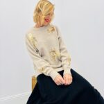 Pull Beige à Nœuds Sequins dorés – Esprit festif et chic LM LULU
