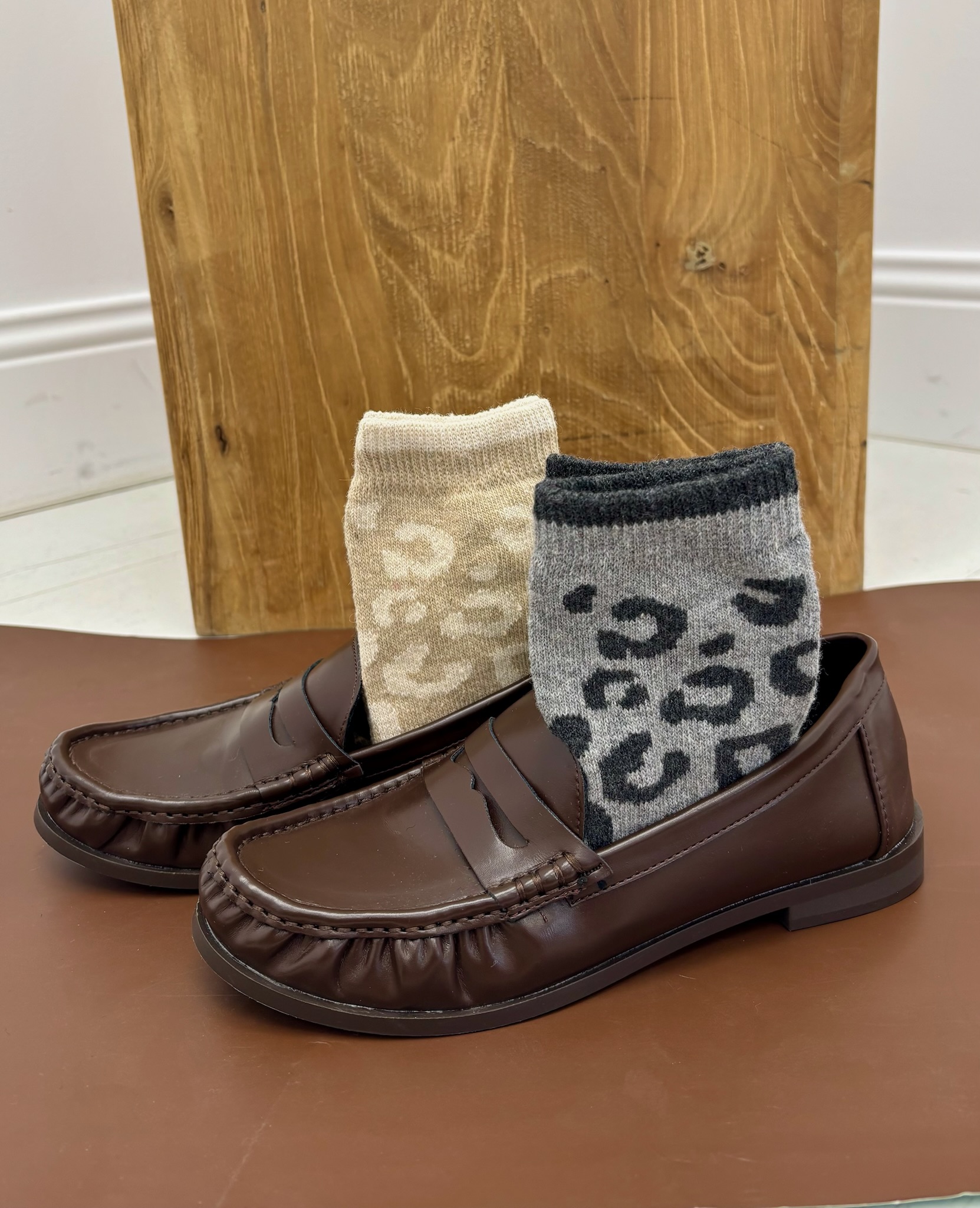 B8DF57C4-E663-41E3-A02B-6D33653518A4 Chaussettes Imprimé Léopard – Image 2