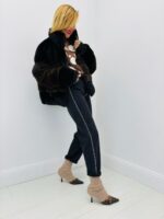 Veste fausse fourrure bicolore – Marque : JOEY & JOEY – Image 4