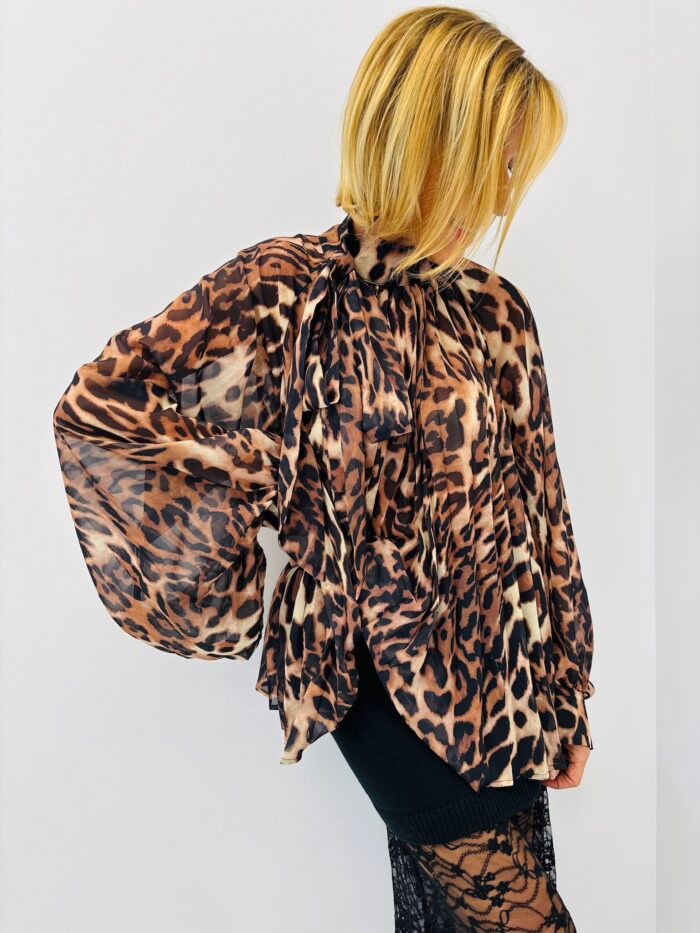Blouse Imprimé Léopard avec Nœud lavallière – Image 1