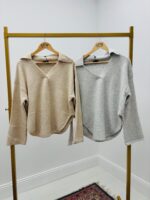Pull col V avec col chemise – Image 2