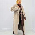 Manteau long ceinturé en laine