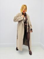 Manteau long ceinturé en laine