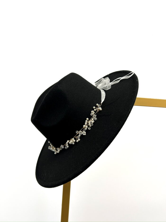 Chapeau feutre orné de perles – Image 1