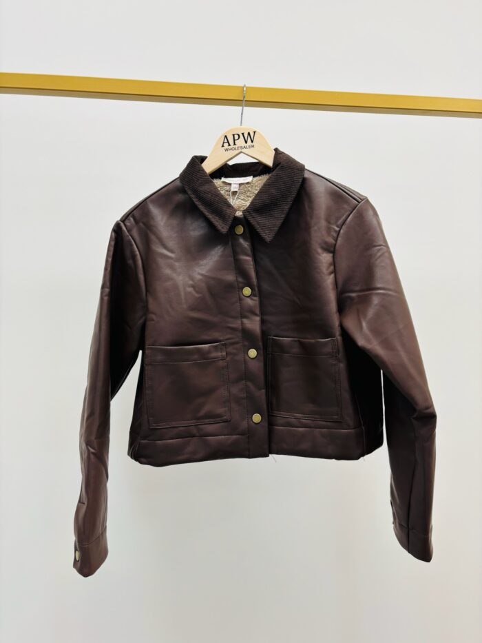 Blouson Simili cuir doublé – Style rétro & chaleur moderne – Image 4