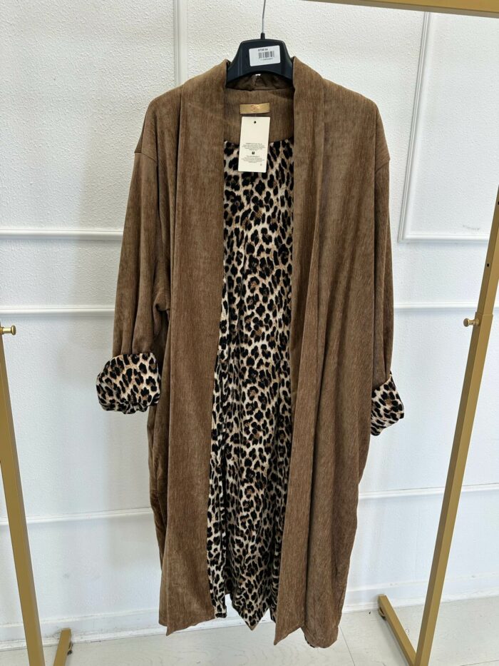 Veste longue fluide avec détails imprimé léopard – Image 6