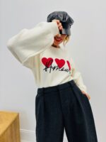 Pull Motif Cœurs & Message “Amour” – Image 9