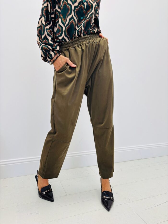 Pantalon en Suédine – Made in Italy – Image 1