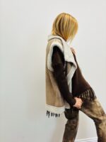 Gilet Sans Manches effet mouton - Made in Italy – Image 3