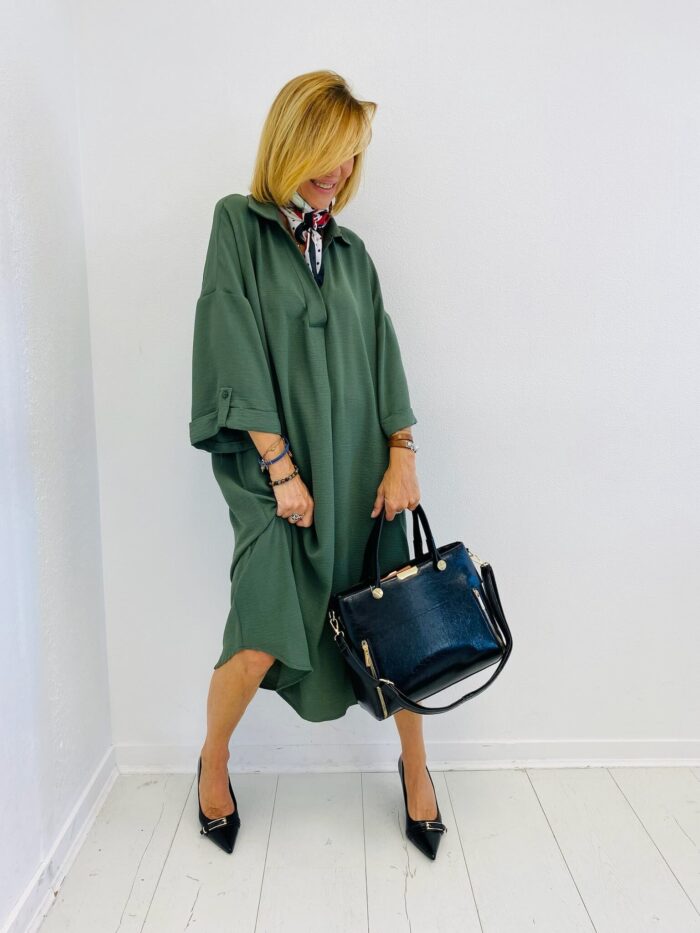 Robe Ample à col Chemise et Encolure en V – Image 5