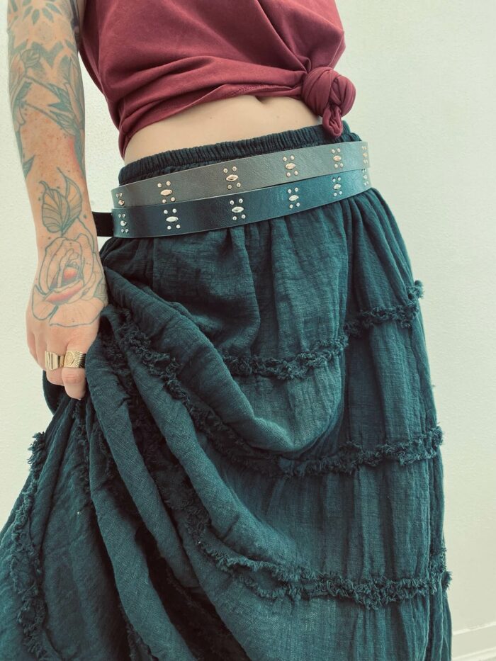 Ceinture Fine Cloutée – Image 2